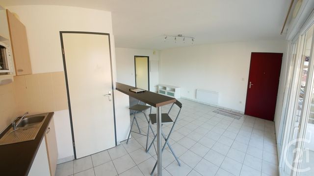 Appartement T2 à louer - 2 pièces - 43.74 m2 - AUREILHAN - 65 - MIDI-PYRENEES - Century 21 Gm Immobilier